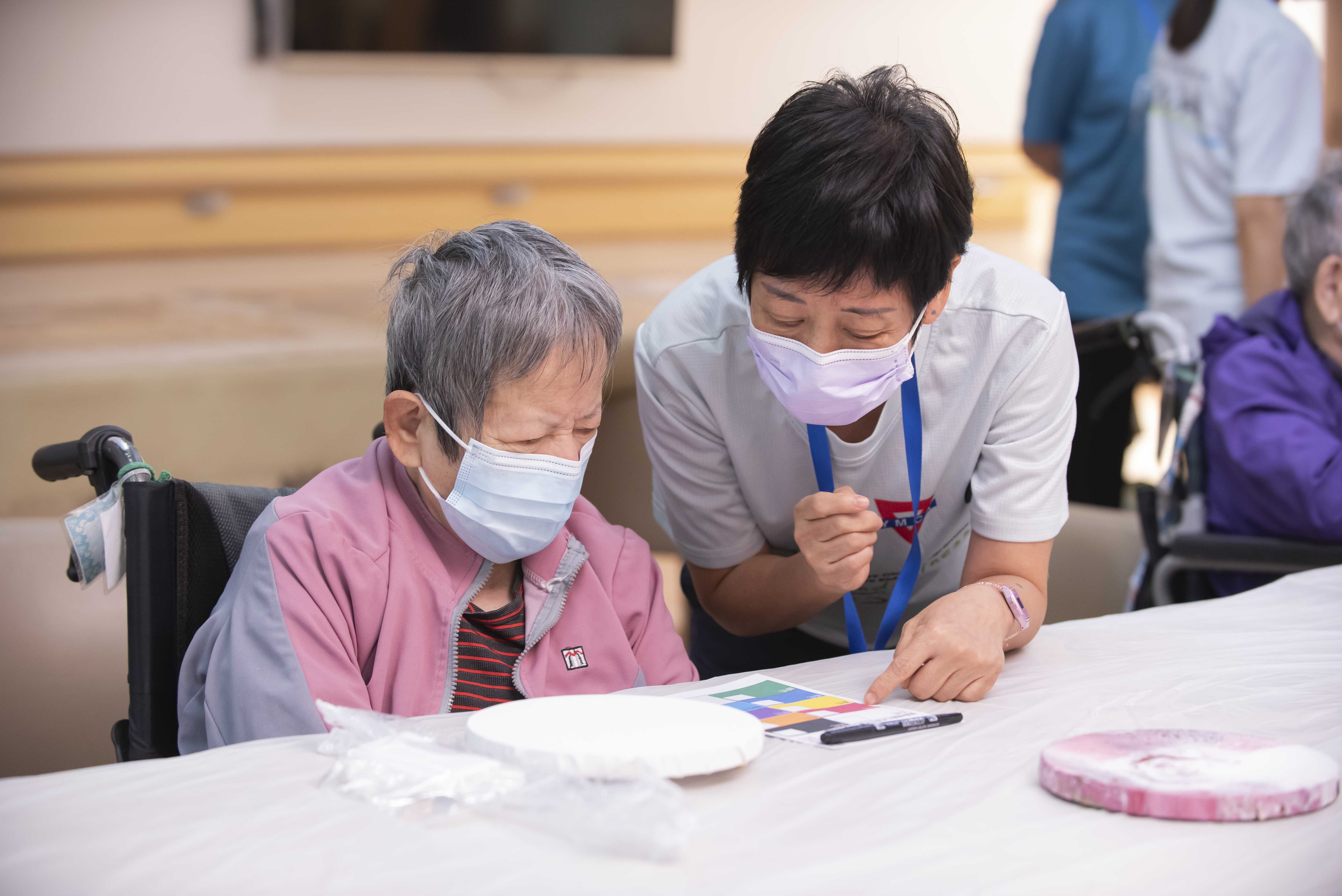 社區及義工服務 - 流體畫