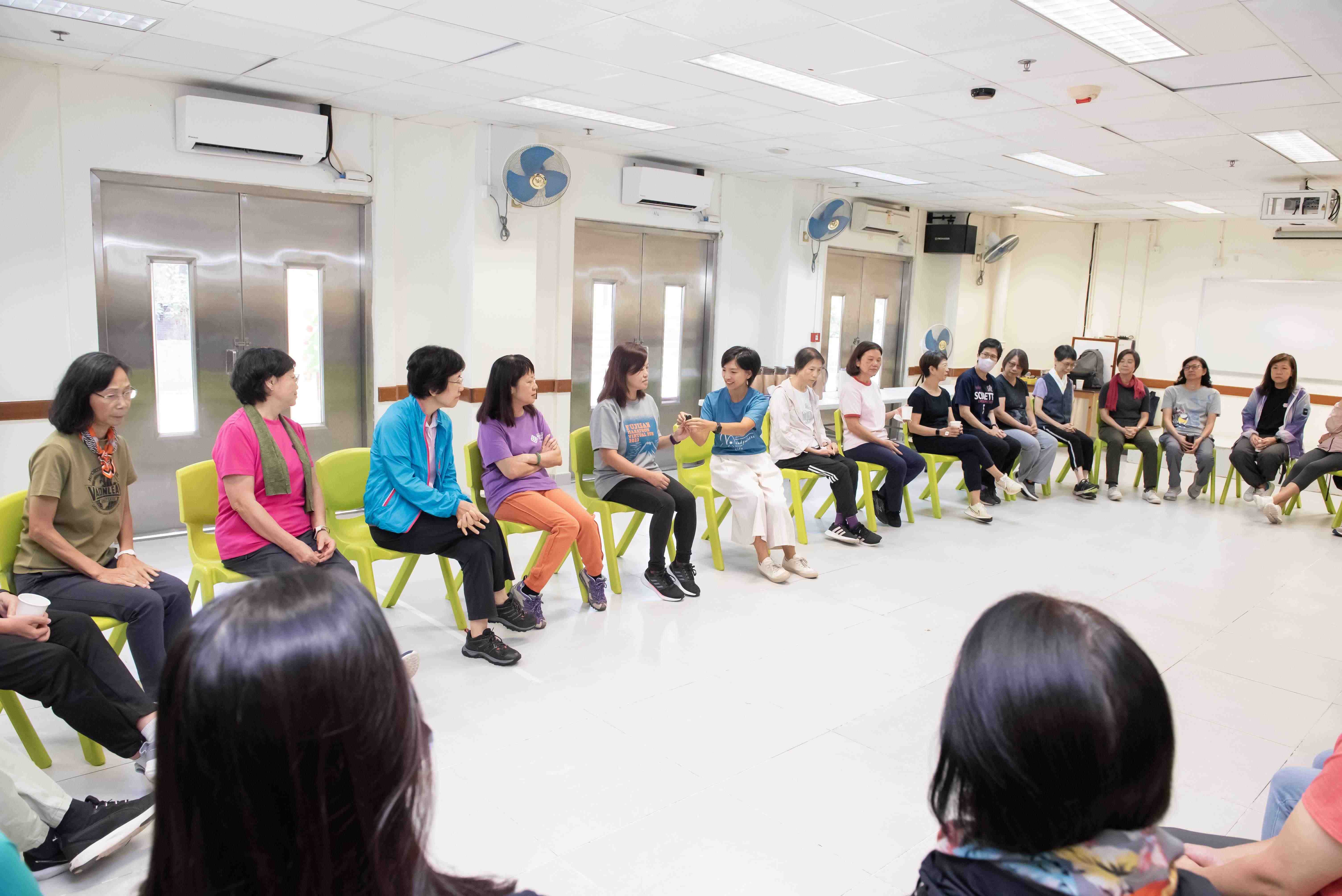 靜觀星期五Mindful Friday - 靜觀飲食